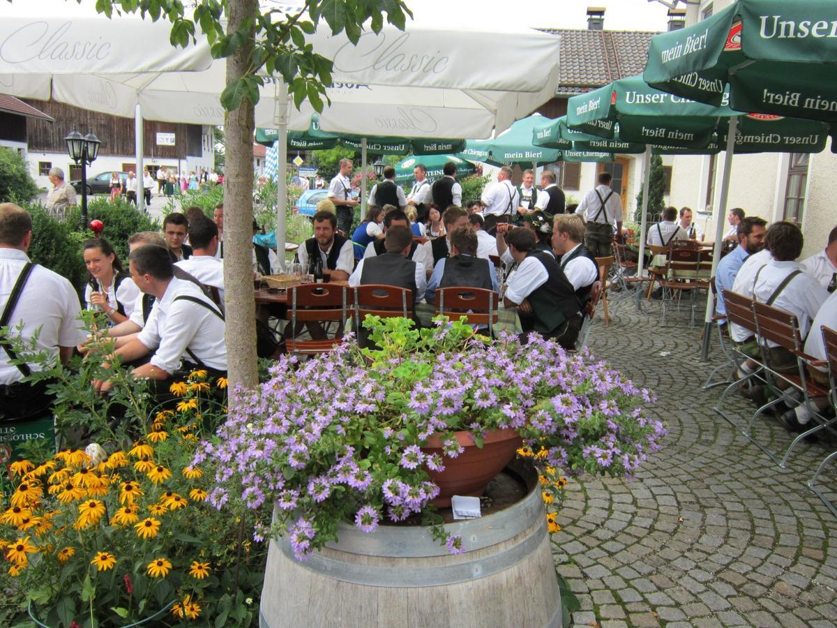 Gasthof Pension Neuwirt Seeon-Seebruck Exterior foto